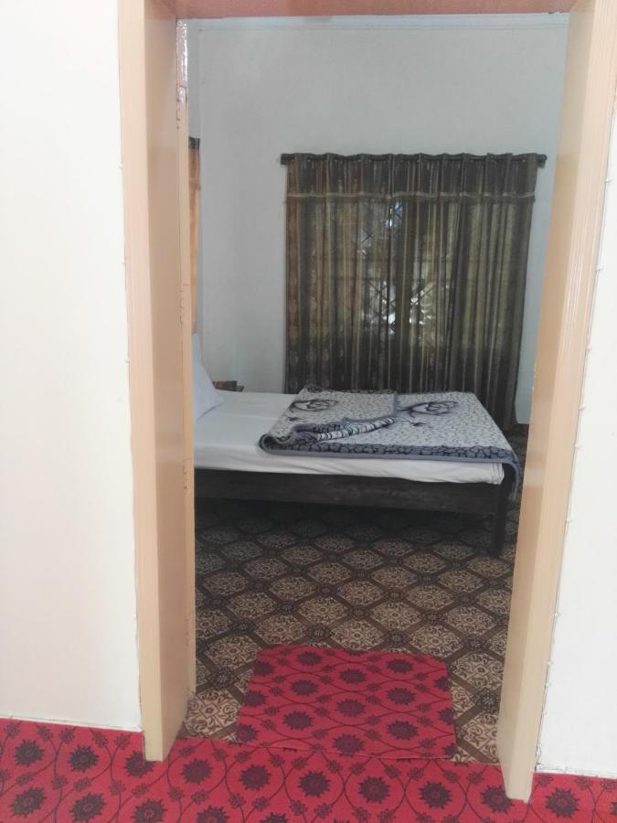 Khyber Inn Islamabad Eksteriør billede