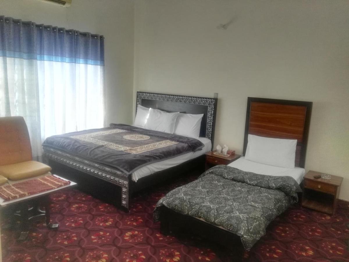 Khyber Inn Islamabad Eksteriør billede
