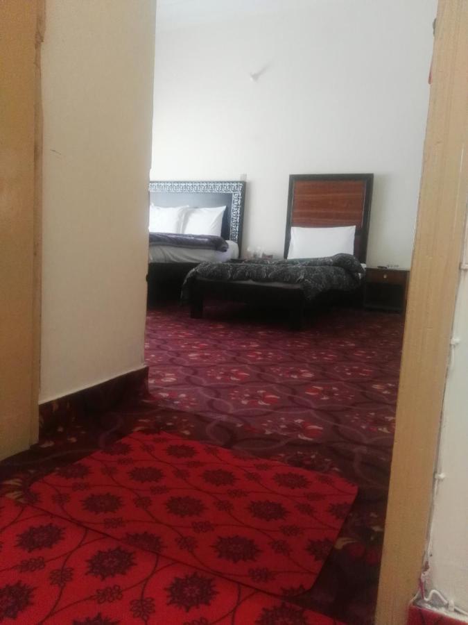 Khyber Inn Islamabad Eksteriør billede
